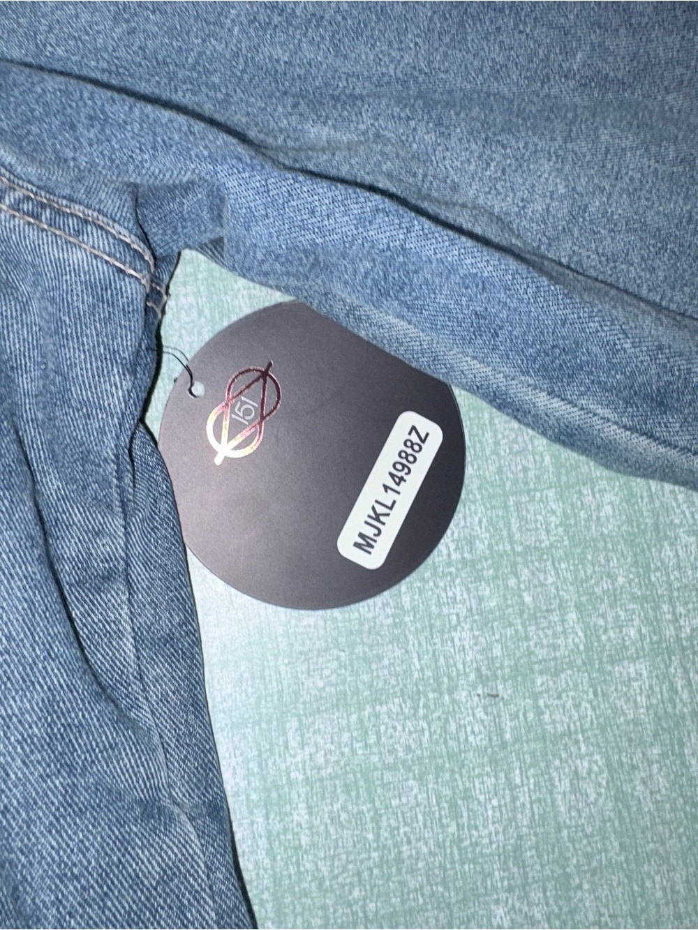 Distressed denim jacket - Picture 6 of 6